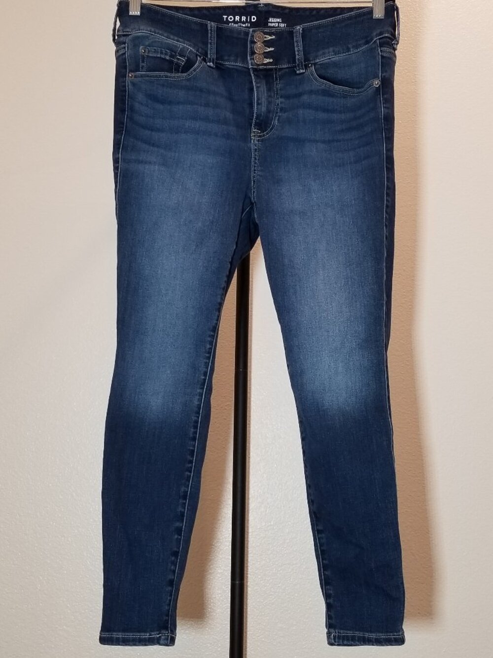 Torrid Jegging Super Soft Jeans Womens Sz 12S Blue Stretch Retro Street Festival